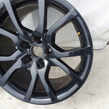Load image into Gallery viewer, 1x Alufelge 18 Zoll 8.5" 5x112 29ET Glanz Silber 8T0601025E Audi A5 Rim Wheel FEL2072171592bu