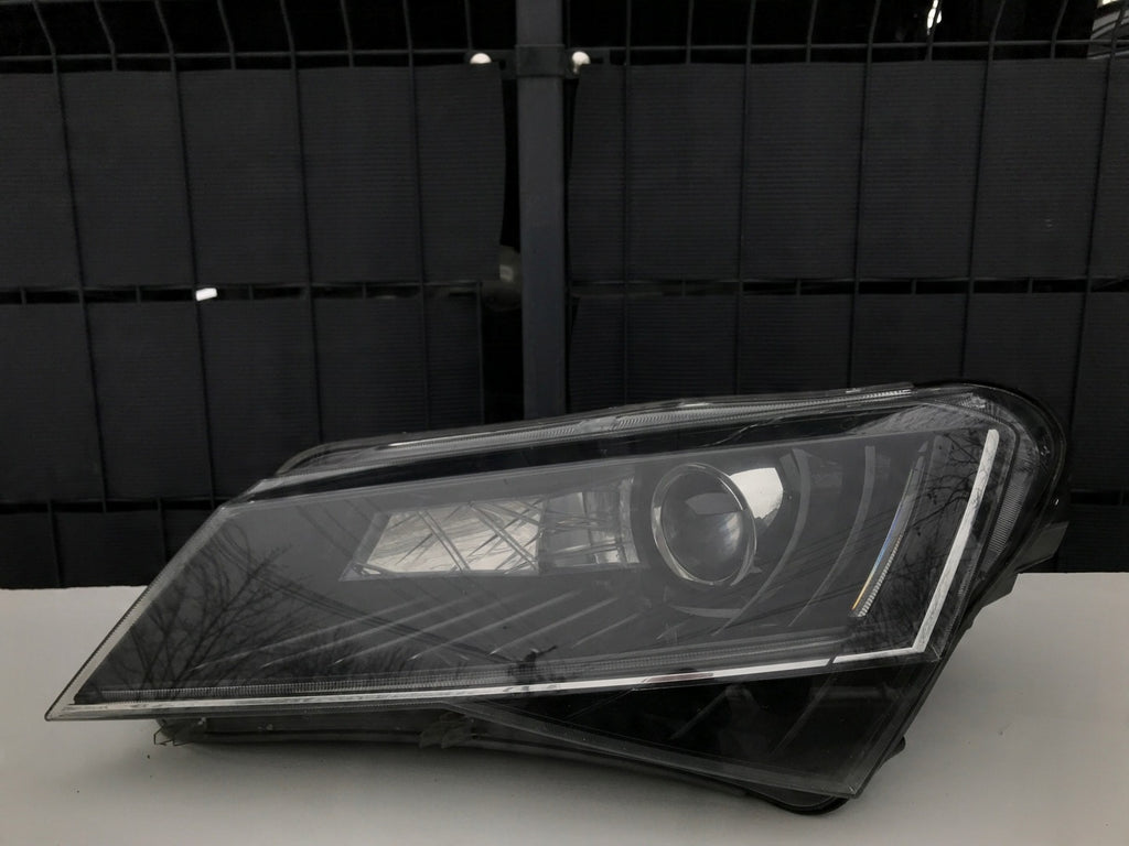 Frontscheinwerfer Skoda Superb III 3V1941015A LED Links Scheinwerfer Headlight