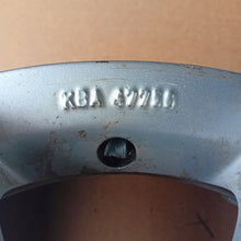 Load image into Gallery viewer, 1x Alufelge 16 Zoll 6.5" 5x120 62ET Silber KBA47756 VW Amarok Rim Wheel FEL4785207122yd
