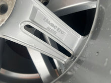 Load image into Gallery viewer, 1x Alufelge 18 Zoll 8.0&quot; 5x112 47ET Glanz Silber 8K0071498 Audi B8 Rim Wheel