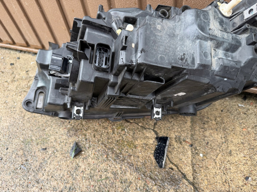 Frontscheinwerfer BMW 3 F34 8738724-01 Rechts Scheinwerfer Headlight SCH9643962401ar