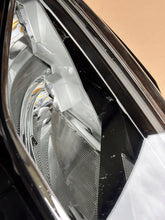 Load image into Gallery viewer, Frontscheinwerfer VW Golf VIII 5H1941006 992941591 LED Rechts Headlight SCH7483308902tt