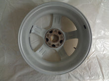 Laden Sie das Bild in den Galerie-Viewer, 4x Alufelge 16 Zoll 6.0" 5x112 43ET Glanz Silber Rim Wheel FEL6036442867gz
