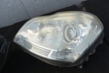 Load image into Gallery viewer, Frontscheinwerfer Mercedes-Benz W164 A1648203161 Xenon Rechts oder Links