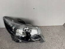 Laden Sie das Bild in den Galerie-Viewer, Frontscheinwerfer Mercedes-Benz Vito A4479067800 1EL0112841800346743 Rechts SCH6652376252un