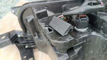Laden Sie das Bild in den Galerie-Viewer, Frontscheinwerfer Mazda Cx-30 DGL2-67890 Links Scheinwerfer Headlight SCH5666125166iv