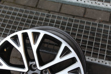 Laden Sie das Bild in den Galerie-Viewer, 1x Alufelge 18 Zoll 7.5&quot; 5x108 50ET LV4C-1007-M2A Ford Kuga Iii Rim Wheel