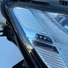 Laden Sie das Bild in den Galerie-Viewer, Frontscheinwerfer Volvo V60 S60 QBB16350 Rechts Scheinwerfer Headlight SCH2927596042bf