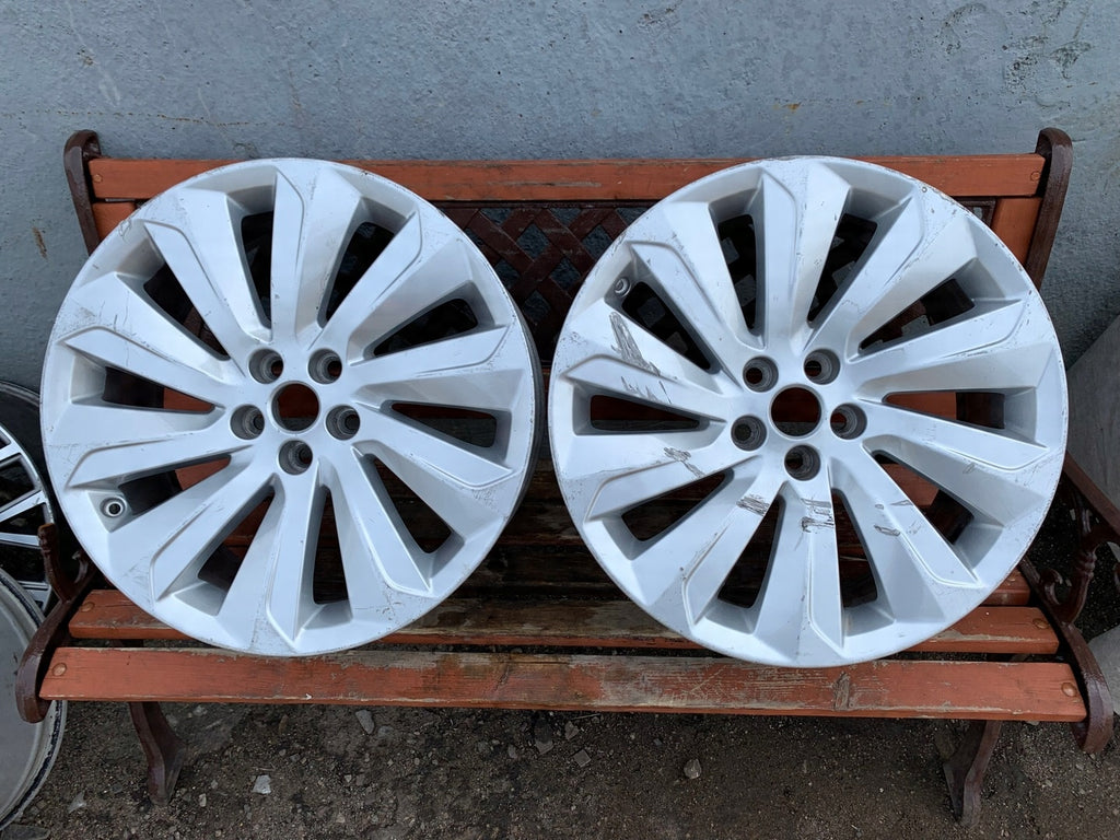 1x Alufelge 19 Zoll 8.0" 5x108 40ET J9C3-1007-EA Jaguar E-Pace Rim Wheel