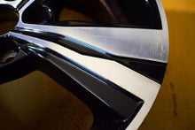 Laden Sie das Bild in den Galerie-Viewer, 1x Alufelge 17 Zoll 6.5&quot; 5x114.3 35ET Glanz Schwarz PW457-16001 Toyota Rim Wheel