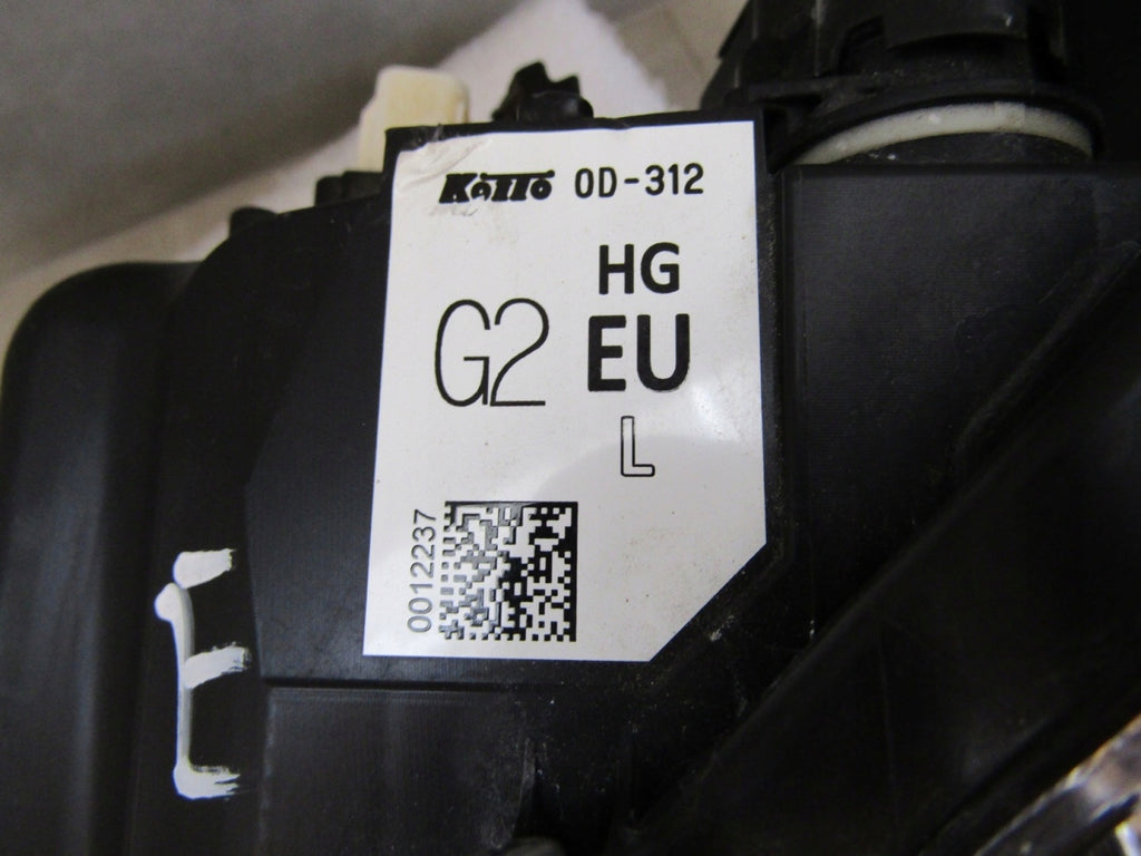 Frontscheinwerfer Toyota Yaris Cross Full LED Links Scheinwerfer Headlight SCH1490474716qn