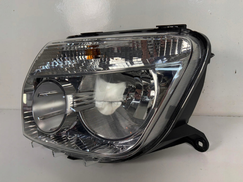 Frontscheinwerfer Dacia Duster 2606000069R Links Scheinwerfer Headlight SCH1262077488xo
