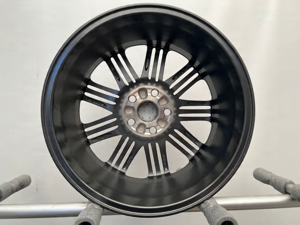 1x Alufelge 17 Zoll 7.0" 5x114.3 PW406-E0676G Toyota Corolla Avensis Rim Wheel