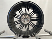 Laden Sie das Bild in den Galerie-Viewer, 1x Alufelge 17 Zoll 7.0&quot; 5x114.3 PW406-E0676G Toyota Corolla Avensis Rim Wheel