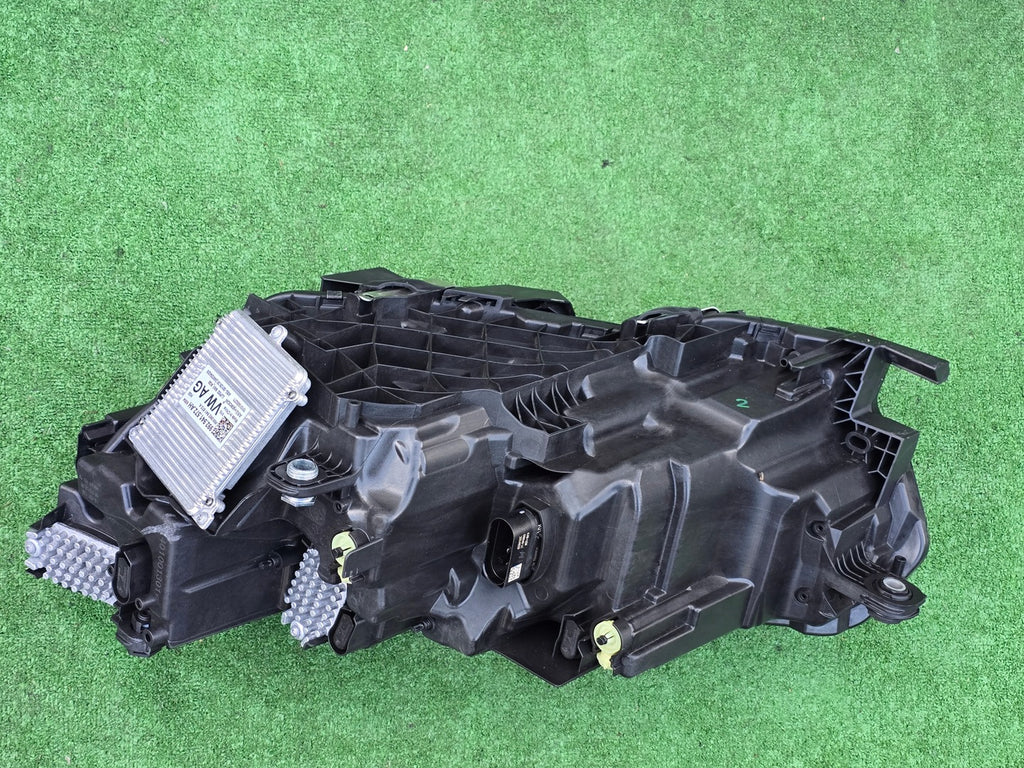 Frontscheinwerfer Skoda Octavia I 5E4941036 Rechts Scheinwerfer Headlight SCH8306649642jl