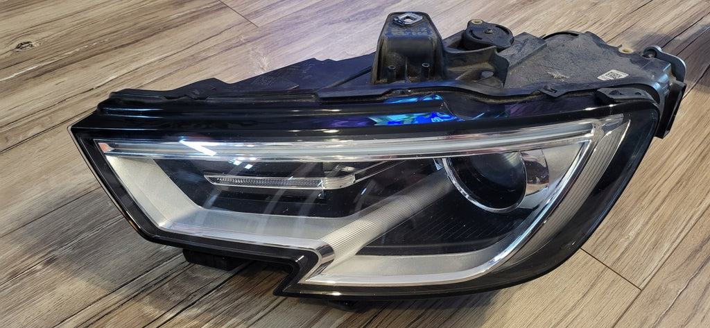 Frontscheinwerfer Audi A3 8V0941043E 2016-2020R Xenon Links Headlight