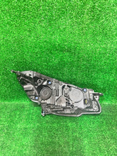 Load image into Gallery viewer, Frontscheinwerfer Peugeot 508 I 9807241280 Links Scheinwerfer Headlight SCH8704989111mg