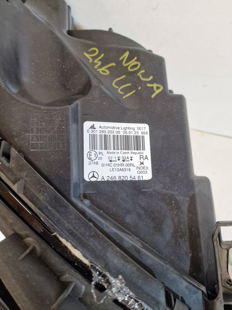Frontscheinwerfer Mercedes-Benz W246 A2468205461 LED Rechts Headlight SCH4633116471ui