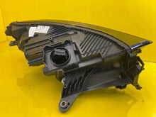 Laden Sie das Bild in den Galerie-Viewer, Frontscheinwerfer Skoda Enyaq 5LB941015H LED Links Scheinwerfer Headlight
