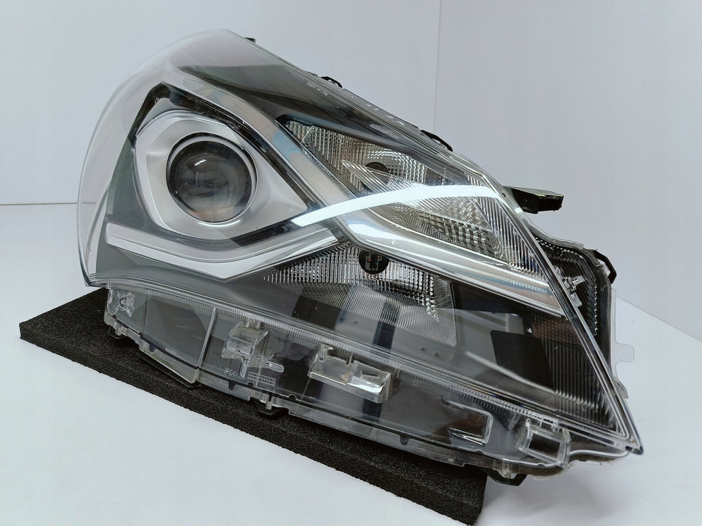 Frontscheinwerfer Toyota Yaris OD-197 LED Rechts Scheinwerfer Headlight SCH7813643127ey