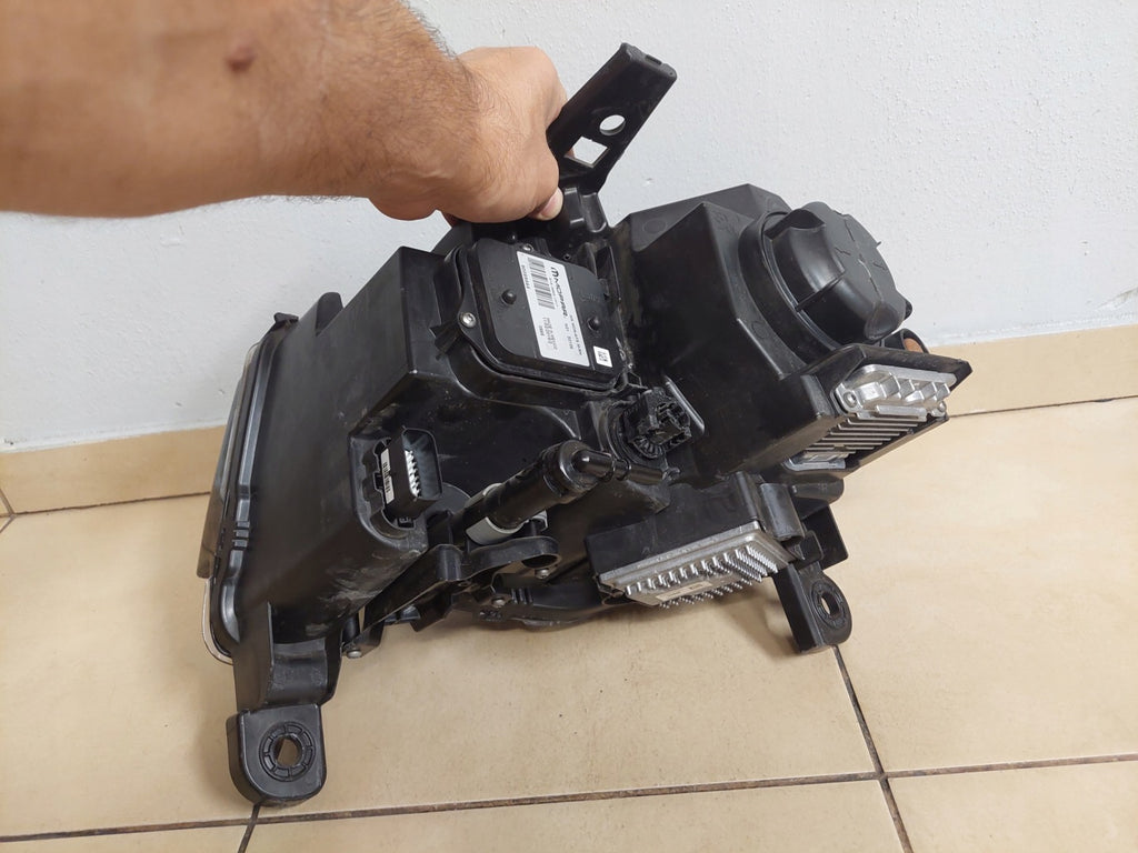 Frontscheinwerfer Jeep Grand Cherokee T77598B Xenon Rechts Headlight SCH6553905242la