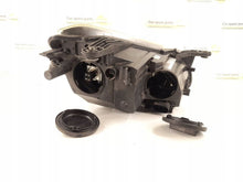 Laden Sie das Bild in den Galerie-Viewer, Frontscheinwerfer Mercedes-Benz Slk R172 A1728204561 Links Headlight SCH9074318173xo