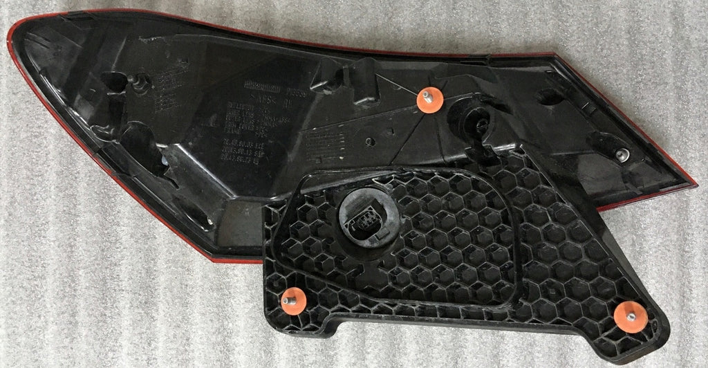 Rückleuchte Mercedes-Benz W213 A2139065209 Rechts Rearlight