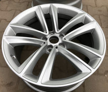 Load image into Gallery viewer, 1x Alufelge 19 Zoll 8.5&quot; 5x112 25ET 6883159 BMW G11 G12 Rim Wheel