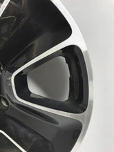 Laden Sie das Bild in den Galerie-Viewer, 1x Alufelge 16 Zoll 403003392R Dacia Duster Rim Wheel FEL3390751024cb