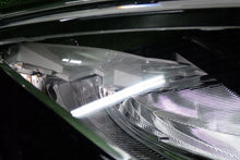 Laden Sie das Bild in den Galerie-Viewer, Frontscheinwerfer VW Golf VIII 90150891 5H1941006 Rechts Scheinwerfer Headlight SCH9187274056lf