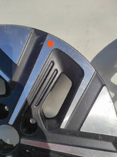 Load image into Gallery viewer, 1x Alufelge 17 Zoll 7.0&quot; 5x114.3 50ET 52910-DD100 Hyundai Kona Rim Wheel