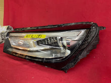 Laden Sie das Bild in den Galerie-Viewer, Frontscheinwerfer Audi Q5 80A941005 Xenon Links Scheinwerfer Headlight SCH8165062213ax