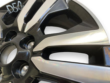 Load image into Gallery viewer, 1x Alufelge 17 Zoll 6.0" 5x114.3 50ET Glanz Silber 403001116R Opel Vivaro FEL8917245329gq