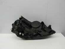 Laden Sie das Bild in den Galerie-Viewer, Frontscheinwerfer VW Jetta 5C7941751 LED Ein Stück (Rechts oder Links) Headlight SCH6950918700cp