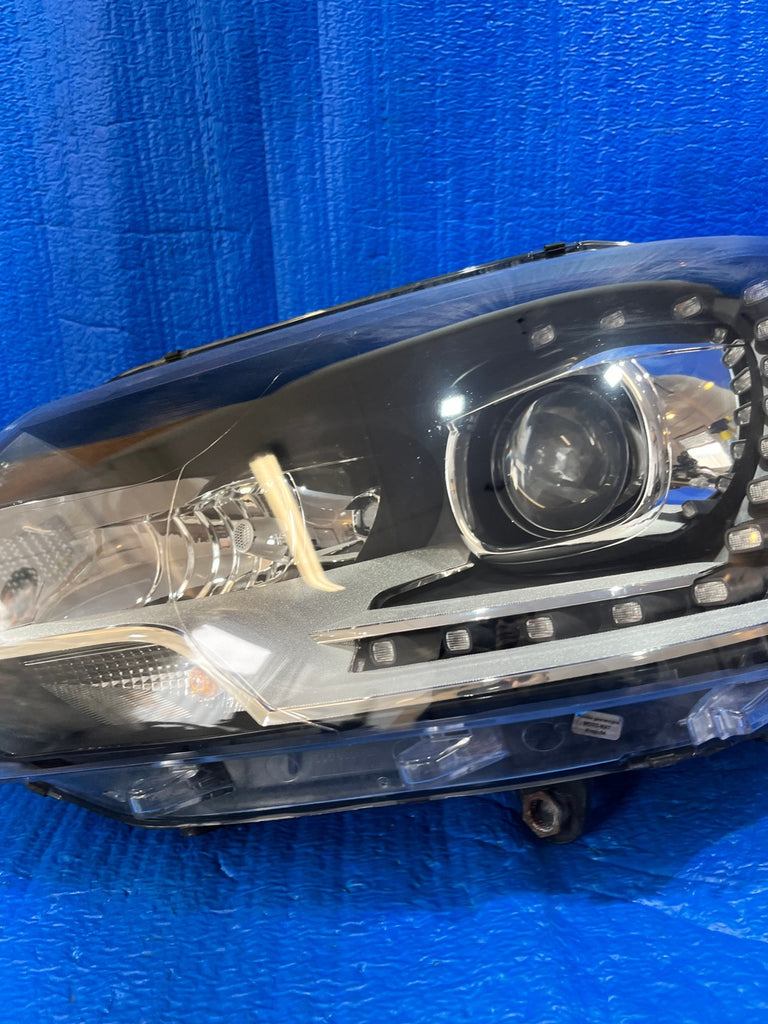 Frontscheinwerfer VW T5 7E5941015C Xenon Links Scheinwerfer Headlight