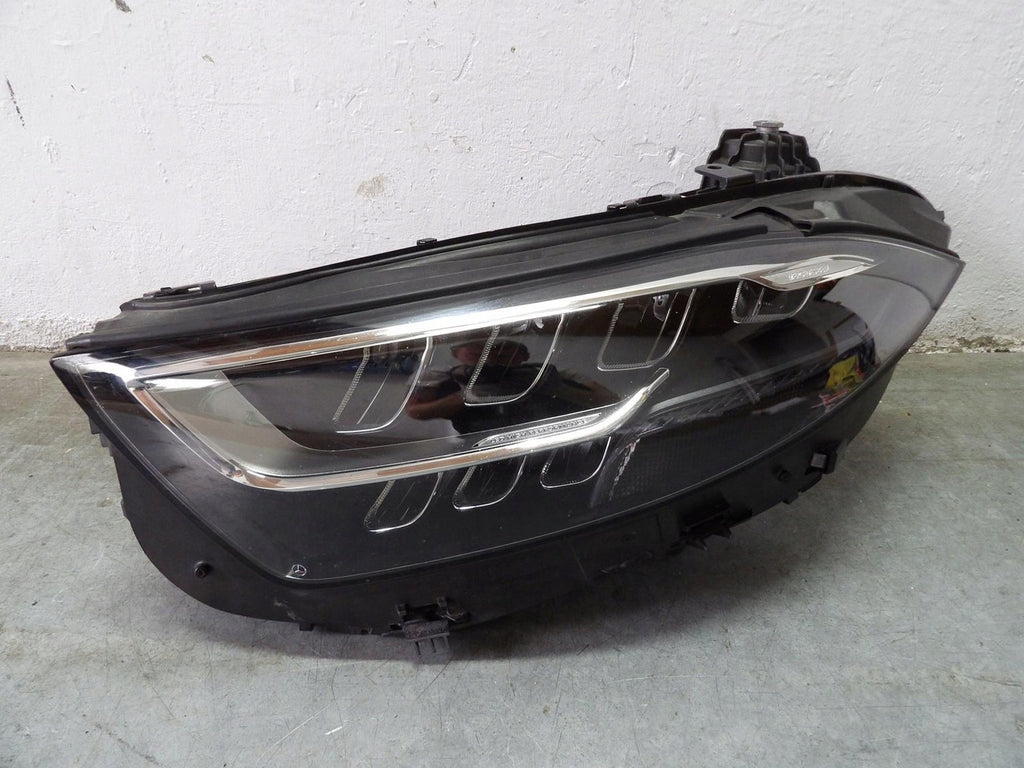 Frontscheinwerfer Mercedes-Benz Cls A2579066502 LED Rechts oder Links SCH4441106271yd