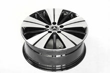 Laden Sie das Bild in den Galerie-Viewer, 4x Alufelge 18 Zoll 7.5&quot; 5x112 52ET A2464011800 Mercedes-Benz W176 Vito