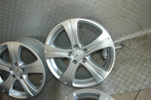Load image into Gallery viewer, 4x Alufelge 17 Zoll 7.5" 5x112 40ET Glanz Silber A2134011200 Mercedes-Benz FEL9305230009im