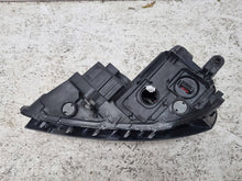 Laden Sie das Bild in den Galerie-Viewer, Frontscheinwerfer VW Passat B7 3AB941752 3AB9417523AB941752 LED FALSE Headlight SCH1473555697wc