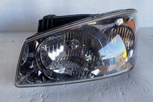 Laden Sie das Bild in den Galerie-Viewer, Frontscheinwerfer Kia Cerato 921012F0 Links Scheinwerfer Headlight