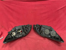 Load image into Gallery viewer, Frontscheinwerfer Ford Focus II 8M51-13W030-CE Ein Satz Scheinwerfer Headlight SCH9338887089yv