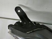 Load image into Gallery viewer, Frontscheinwerfer Toyota Yaris LED Rechts Scheinwerfer Headlight