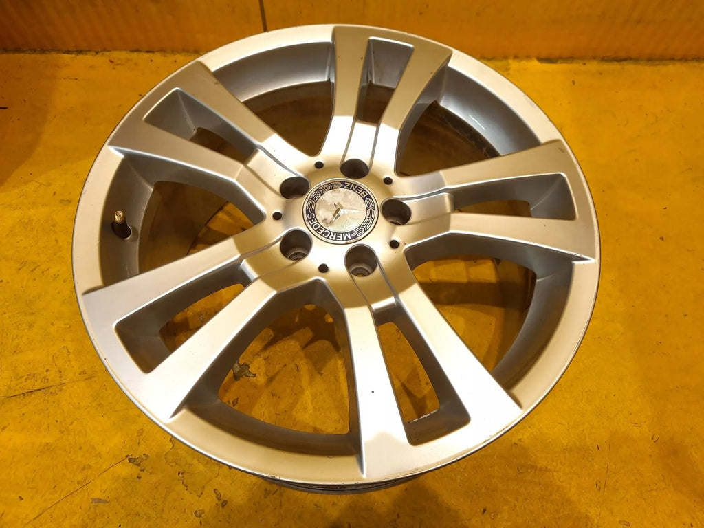 1x Alufelge 18 Zoll 8.5" 5x112 54ET Silber A2044015402 Mercedes-Benz W204