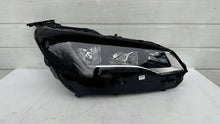 Laden Sie das Bild in den Galerie-Viewer, Frontscheinwerfer Peugeot 5008 II 9836230580 LED Rechts Scheinwerfer Headlight SCH1709905547ir
