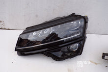 Laden Sie das Bild in den Galerie-Viewer, Frontscheinwerfer Skoda Karoq 57B941015F LED Links Scheinwerfer Headlight SCH6435470332qi