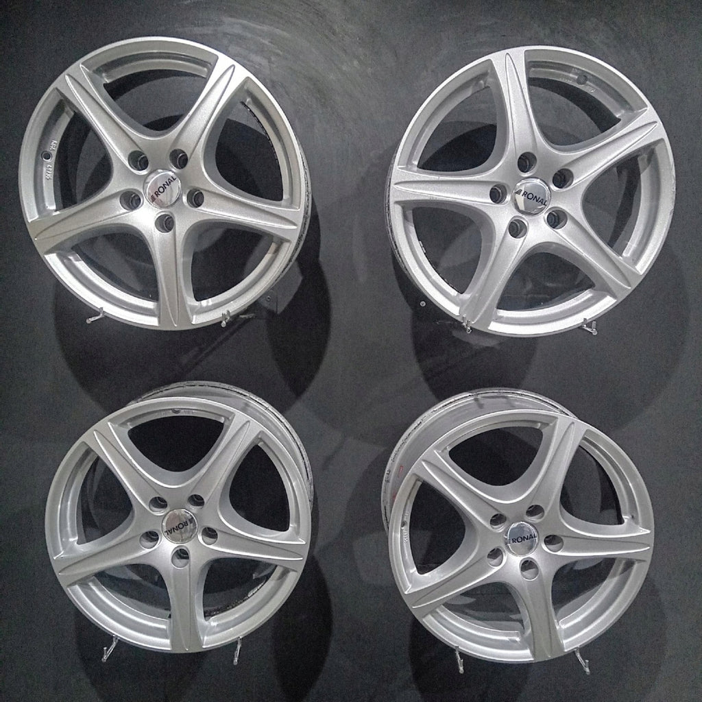 4x Alufelge 17 Zoll 7.0" 5x112 45ET Silber Audi Q2 Rim Wheel FEL1167445939ub