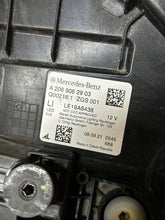 Laden Sie das Bild in den Galerie-Viewer, Frontscheinwerfer Mercedes-Benz W206 A2069062903 Links Scheinwerfer Headlight SCH6045350889od