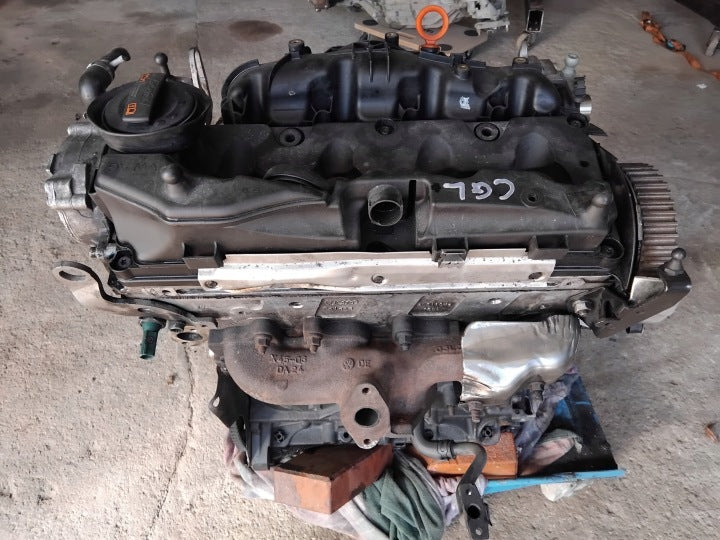 Motor Audi A6 C7 B8 CGLC 2.0 TDI 177PS 130kW 180TKm Diesel Engine Unkomplett MOT2411788805rh