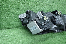 Load image into Gallery viewer, Frontscheinwerfer Skoda Octavia IV Links Scheinwerfer Headlight SCH6163535210qs