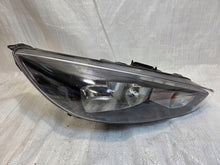 Laden Sie das Bild in den Galerie-Viewer, Frontscheinwerfer Ford Focus F1EB-13W029-AGB Rechts Scheinwerfer Headlight SCH6782905289yr